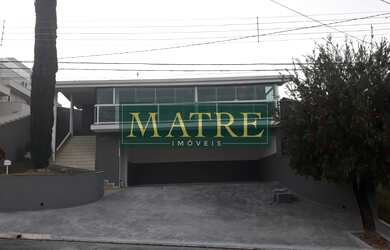 Imagem: A casa em condomínio possui 3 Dormitórios, 2 Suítes, 3 Banheiros