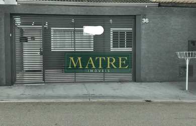 Imagem: A casa possui 2 Dormitórios, 1 Suíte, 3 Vagas na garagem