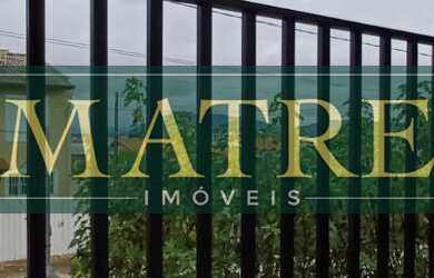 Imagem: A casa à venda possui 2 Dormitórios, 2 Banheiros e 1 Vaga