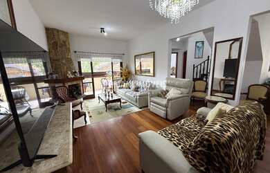 Imagem 9: 4 dormitórios, 2 suíte, 1 banheiros, 2 vagas na garagem, 168M² de Área...