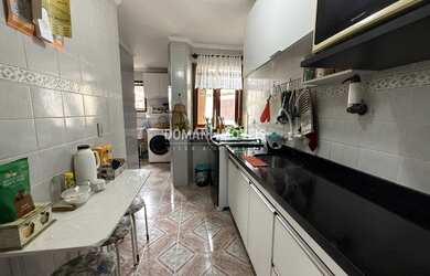 Imagem 15: 4 dormitórios, 2 suíte, 1 banheiros, 2 vagas na garagem, 168M² de Área...