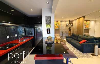 Imagem: O apartamento possui 3 Dormitórios, 1 Suíte, 2 Banheiros