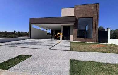 Imagem: A casa possui 3 Dormitórios, 3 Suítes, 4 Banheiros, 4 Vagas