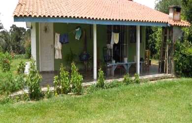 Imagem: Excelente Chácara, 2 dormitórios na Rua De Servidão