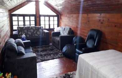 Imagem 2: Belíssima Chácara, 4 dormitórios na Rua Servidão