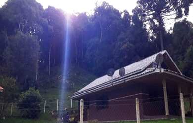 Imagem 4: Belíssima Chácara, 4 dormitórios na Rua Servidão