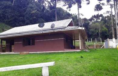 Imagem 9: Belíssima Chácara, 4 dormitórios na Rua Servidão