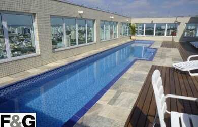 Imagem: O apartamento possui 1 Dormitório, 1 Banheiro, 1 Vaga na garagem