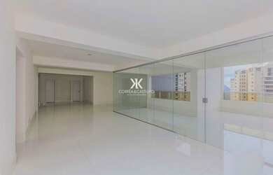 Imagem: O apartamento possui 4 Dormitórios, 2 Suítes, 6 Banheiros