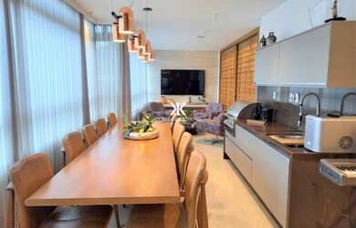 Imagem: O apartamento possui 4 Dormitórios, 4 Suítes, 5 Vagas na garagem