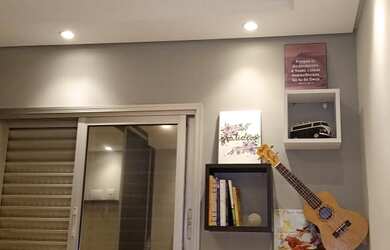 Imagem: O apartamento possui 3 Dormitórios, 1 Suíte, 2 Banheiros