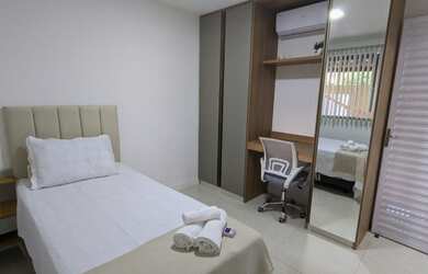 Imagem 15: Casa de Alto Padrão à Venda em Condomínio Parque Jockey Club Lauro...