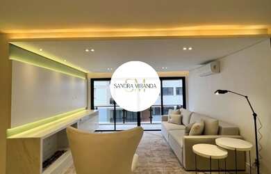 Imagem: O apartamento possui 3 Dormitórios, 1 Suíte, 2 Banheiros