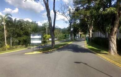 Imagem: O terreno possui 539m² de Área e está localizado em Bragança