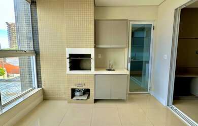 Imagem: O apartamento possui 3 Dormitórios, 3 Suítes, 4 Banheiros