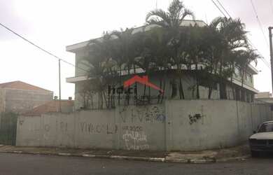 Imagem: O depósito possui 10 Vagas na garagem, 800m² de Área Privada