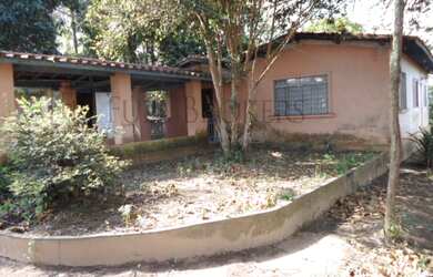 Imagem: A chácara possui 2 Dormitórios, 1 Banheiro, 24.200m² de Área