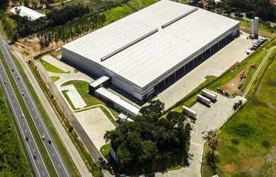 Imagem: O depósito possui 2 Banheiros, 14.252m² de Área Privada e