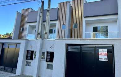 Imagem: A casa possui 3 Dormitórios, 1 Suíte, 3 Banheiros, 2 Vagas