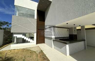 Imagem: A casa possui 4 Dormitórios, 3 Suítes, 5 Banheiros, 4 Vagas