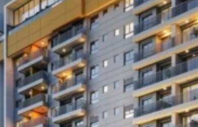 Imagem: A sala comercial possui 3 Banheiros, 1 Vaga na garagem, 239m²