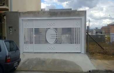 Imagem: A casa possui 3 Dormitórios, 1 Suíte, 151m² de Área e está