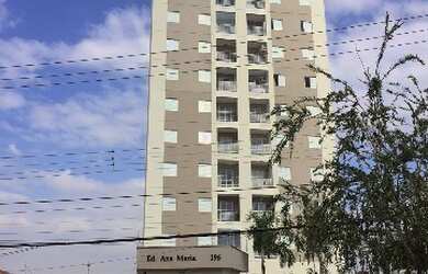 Imagem: O apartamento possui 3 Dormitórios, 1 Suíte, 1 Banheiro, 2