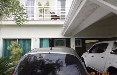 Imagem: A casa em condomínio possui 3 Dormitórios, 1 Suíte, 3 Banheiros