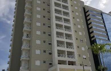 Imagem: O apartamento possui 1 Dormitório, 1 Suíte, 2 Banheiros, 1