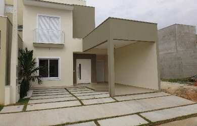 Imagem: A casa em condomínio possui 3 Dormitórios, 3 Suítes, 4 Banheiros