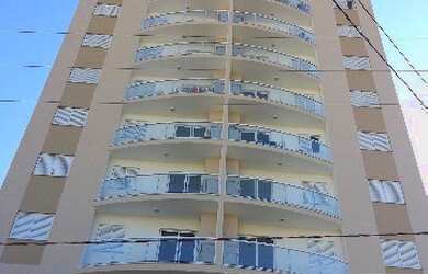 Imagem: O apartamento possui 2 Dormitórios, 1 Suíte, 2 Banheiros