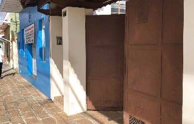 Imagem: A casa possui 3 Dormitórios, 1 Suíte, 504m² de Área e está