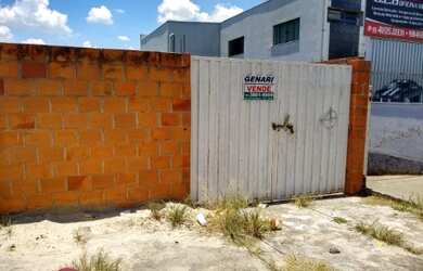 Imagem: O terreno possui 250m² de Área Privada e está localizado