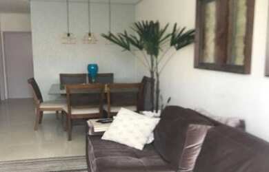 Imagem: A casa em condomínio possui 2 Dormitórios, 1 Banheiro, 2 Vagas