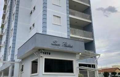 Imagem: O apartamento possui 3 Dormitórios, 1 Suíte, 2 Banheiros