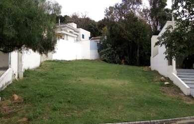 Imagem: O terreno possui 644m² de Área Privada e está localizado