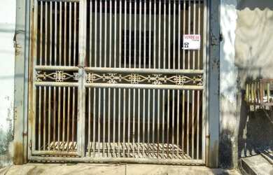 Imagem: A casa possui 2 Dormitórios, 1 Suíte, 2 Banheiros, 2 Vagas