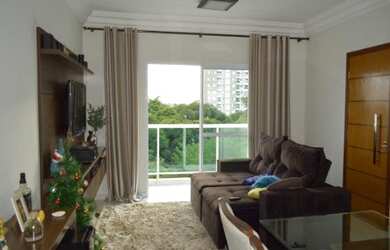 Imagem: O apartamento possui 2 Dormitórios, 1 Suíte, 2 Banheiros