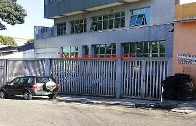 Imagem: A sala comercial possui 8 Banheiros, 7 Vagas na garagem e 1100m²