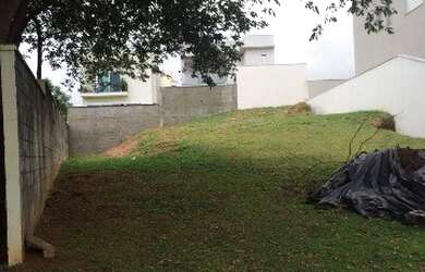 Imagem: O terreno possui 520m² de Área Privada e está localizado