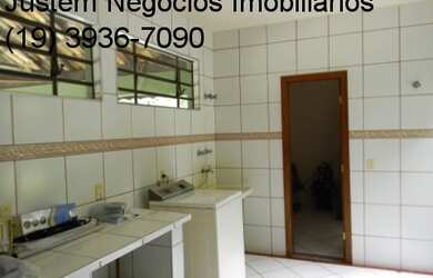 Imagem: A chácara possui 7 Dormitórios, 6 Suítes, 9 Banheiros, 3