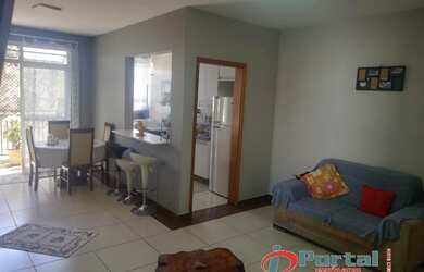 Imagem: O apartamento possui 2 Dormitórios, 1 Banheiro, 2 Vagas na