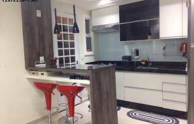 Imagem: A casa em condomínio possui 2 Dormitórios, 1 Vaga na garagem