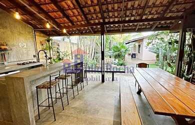 Imagem: A casa em condomínio possui 3 Dormitórios, 2 Suítes, 1 Banheiro