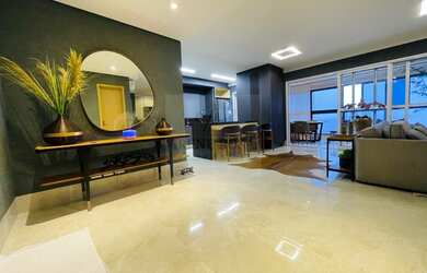 Imagem: O apartamento possui 3 Dormitórios, 3 Suítes, 5 Banheiros