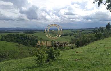 Imagem: O terreno possui 24211m² de Área Privada e está localizado