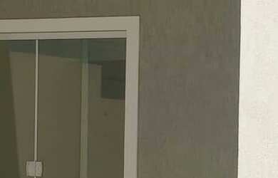 Imagem: A casa possui 2 Dormitórios, 2 Suítes, 3 Banheiros, 2 Vagas