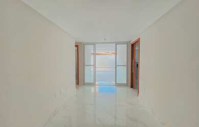 Imagem: O apartamento possui 2 Dormitórios, 1 Suíte, 2 Banheiros