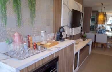 Imagem: O apartamento possui 3 Dormitórios, 1 Suíte, 2 Vagas na garagem