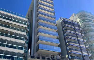 Imagem: O apartamento possui 4 Dormitórios, 4 Suítes, 5 Banheiros